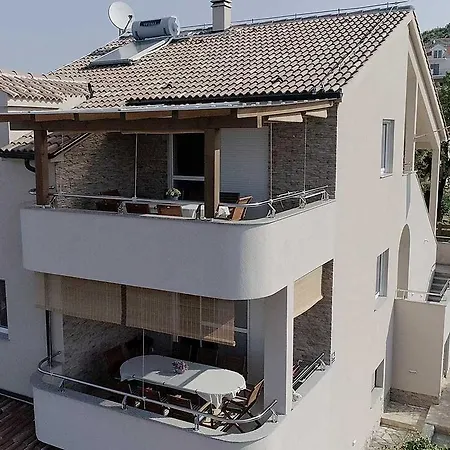 Zorka Apartment *