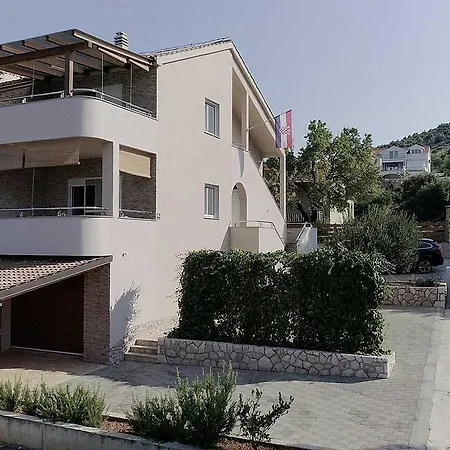 Zorka Apartment *