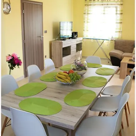 Apartment Zorka *