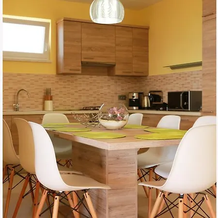 Apartment Zorka *